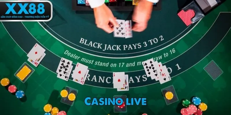 Casino live - Chơi cùng nàng dealer xinh đẹp